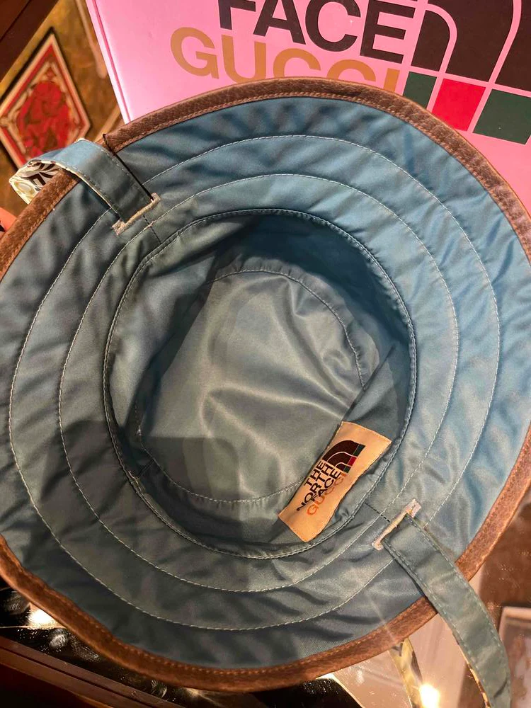 Gucci x The North Face Logo Bucket Hat - Image 6