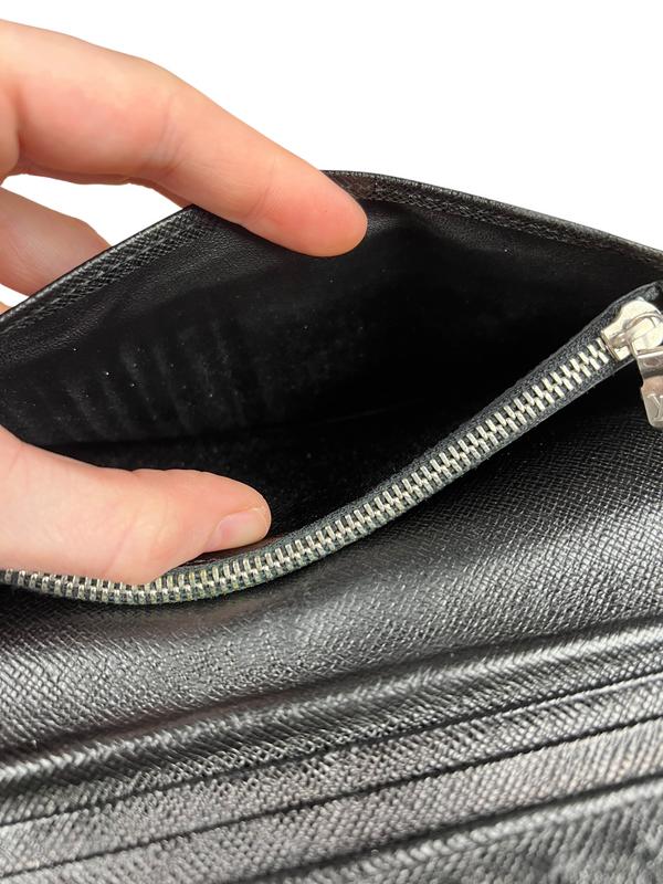Louis Vuitton Black Epi Long Bifold Wallet - Image 10