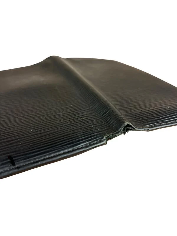Louis Vuitton Black Epi Long Bifold Wallet - Image 3