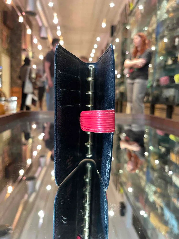 Louis Vuitton Red Epi Agenda - Image 5